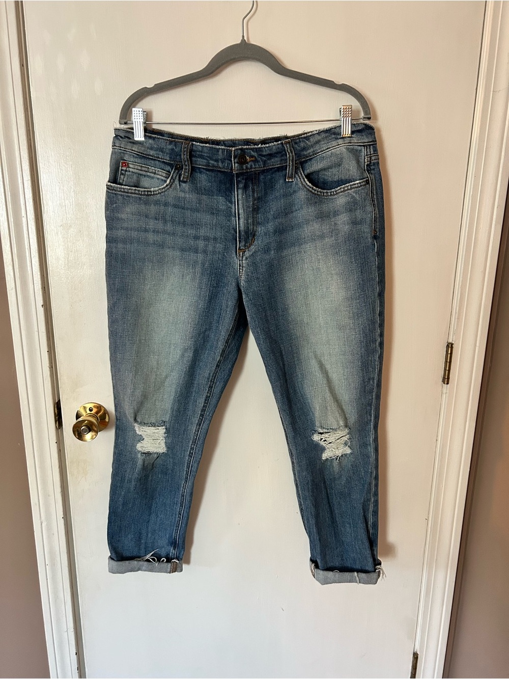 Joe's Jeans Light Blue Distressed Cropped Boyfriend Jeans